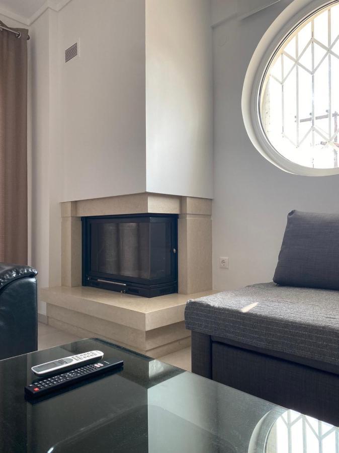 Efi'S Apartment ネア・ミカニオーナ エクステリア 写真