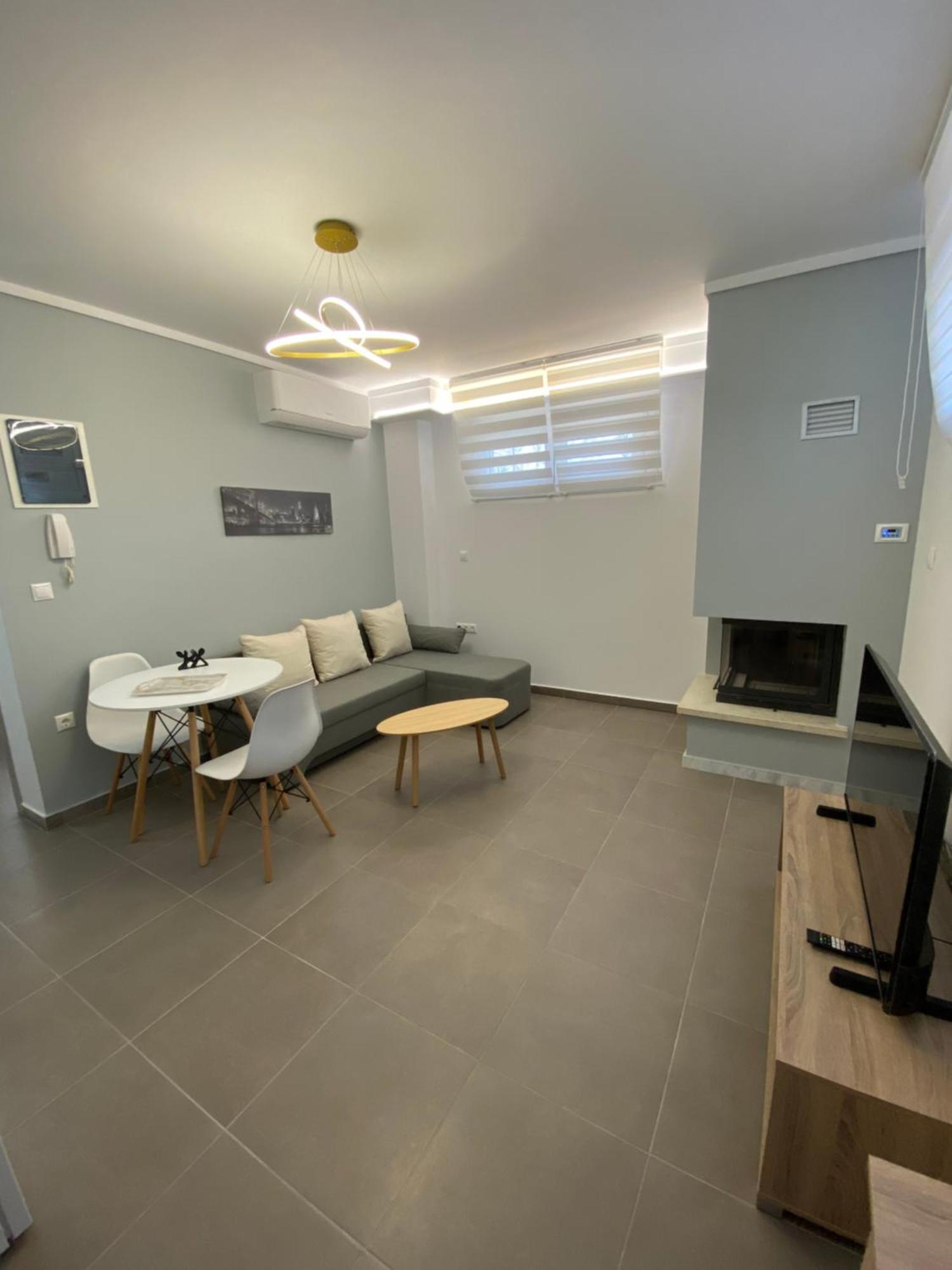 Efi'S Apartment ネア・ミカニオーナ エクステリア 写真